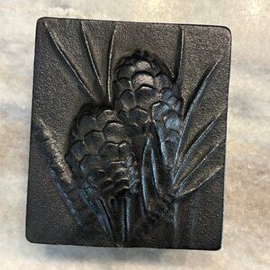 Vintage 1970s Kotobuki San Francisco Cast Iron Trinket Box Pinecone Japan